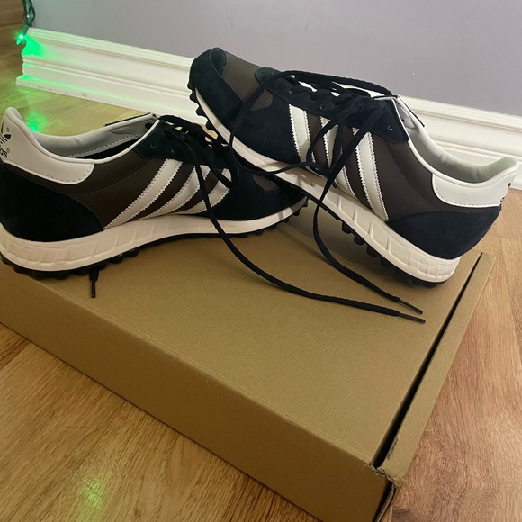 Adidas TRX Size 10 - Picture 4 of 8